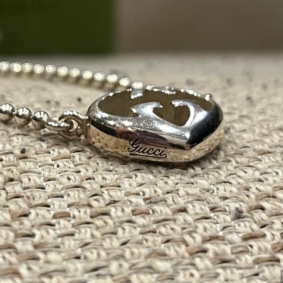 Gucci Necklace - Picture 3 of 9